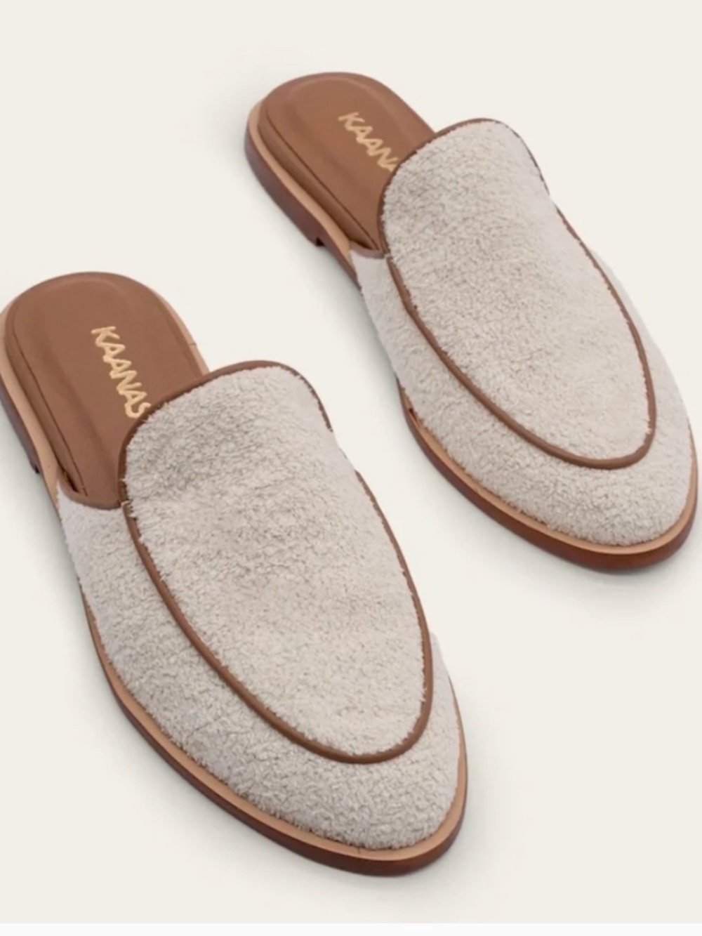 KAANAS REX SHERPA MULE IN HONEY  NWT